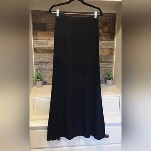 Aleeza Paris Solid Chic Black A-Line Skirt With Zig-Zag Design